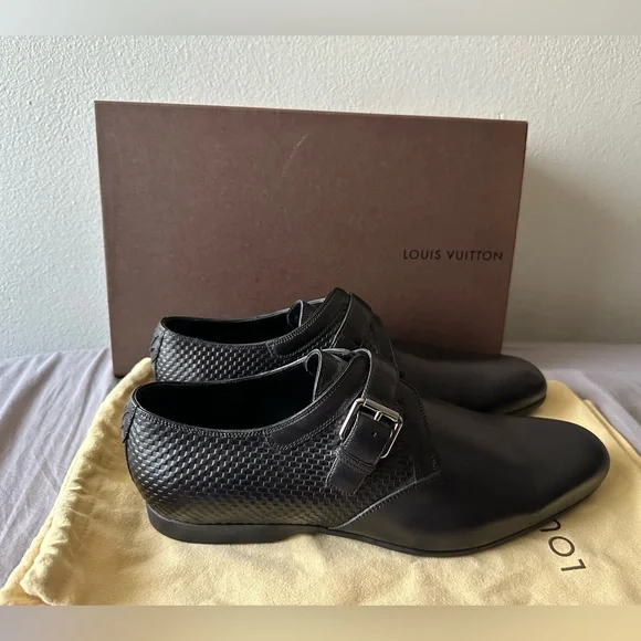 Louis Vuitton Men Shoes Damier Black Leather buckle 9.5UK 10.5US New Never Worn - Picture 1 of 6